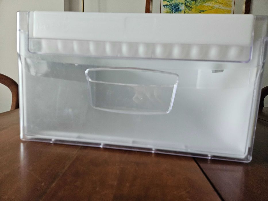 Gaveta de arca congeladora vertical Indesit