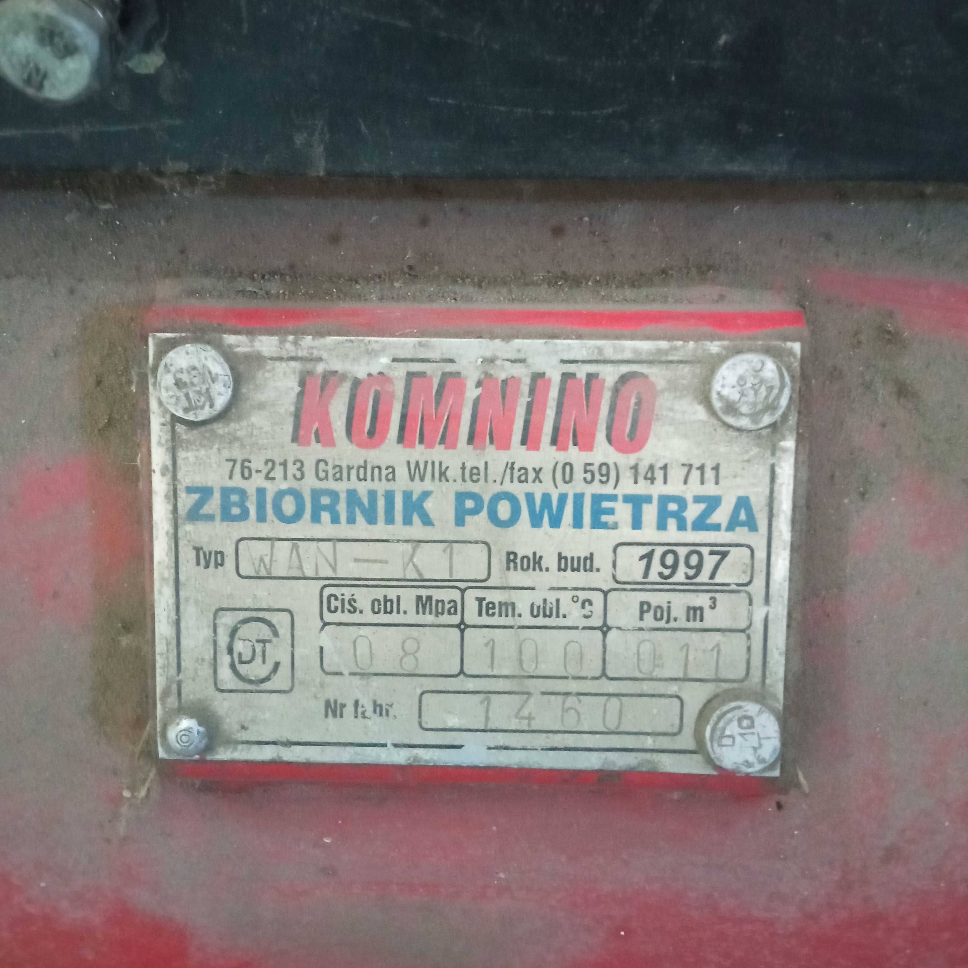 Sprężarka  tłokowa że zbiornikiem