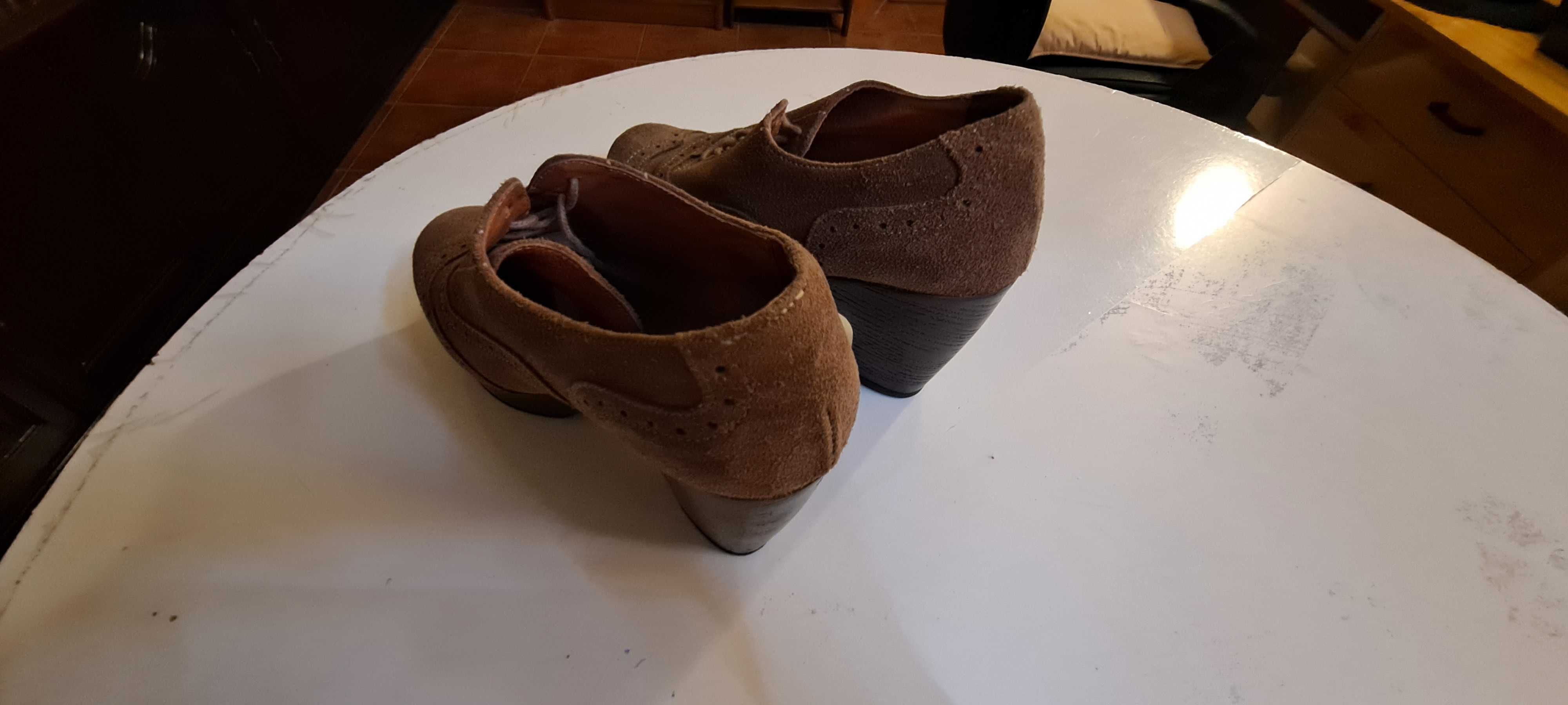 Botas castanhas de tamanho 37 [EXCELENTE ESTADO]
