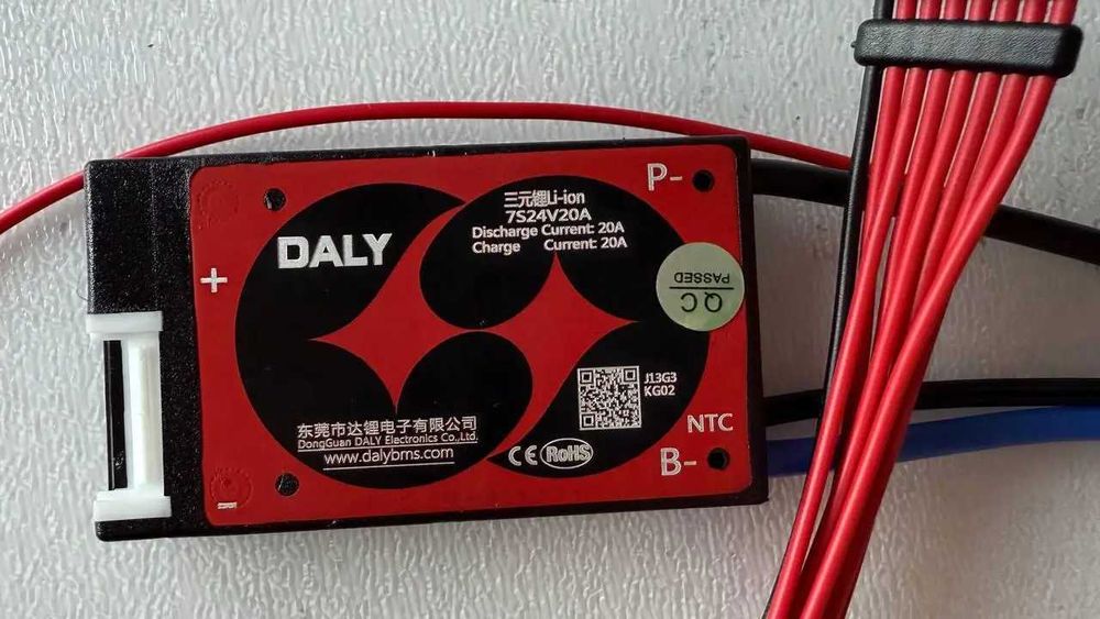 BMS плата DaLy Li-on/Li-Po/Li-NMC 24V 7S 20A/20A