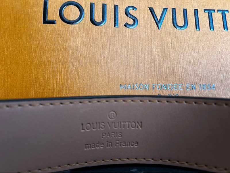 Louis Vuitton Damier belt