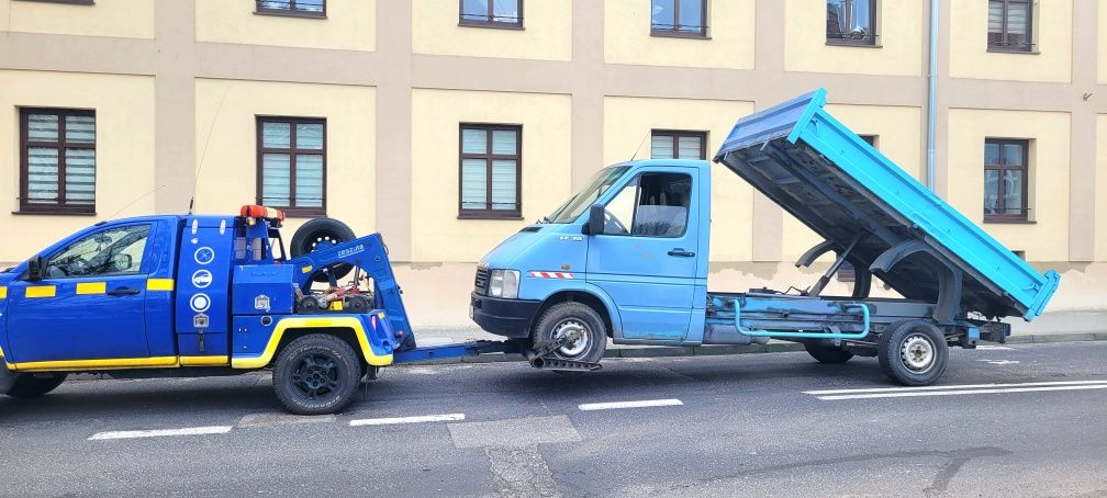 Okazja 2010 rok  Holownik Pomoc drogowa Mitsubishi L200  4x4