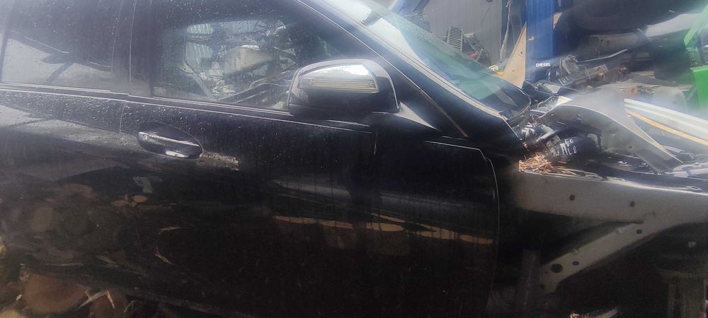Двері Mercedes Мерседес c 204 w204 w211 w212 купе седан універсал