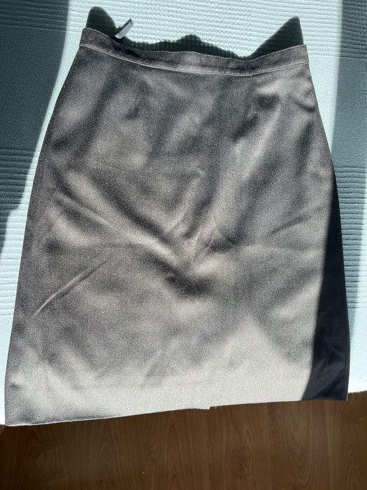 Peças traje feminino Universidade Minho