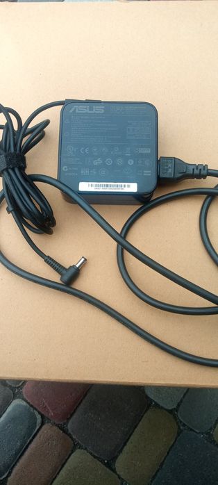 Зарядка до ноутбука ASUS original 19V-4,7A4