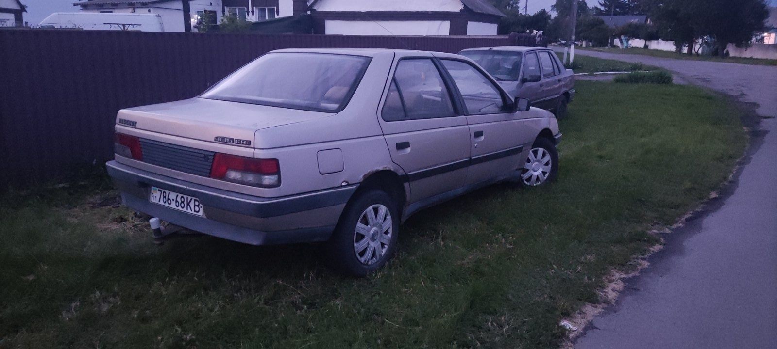 Peugeot 405 автомат