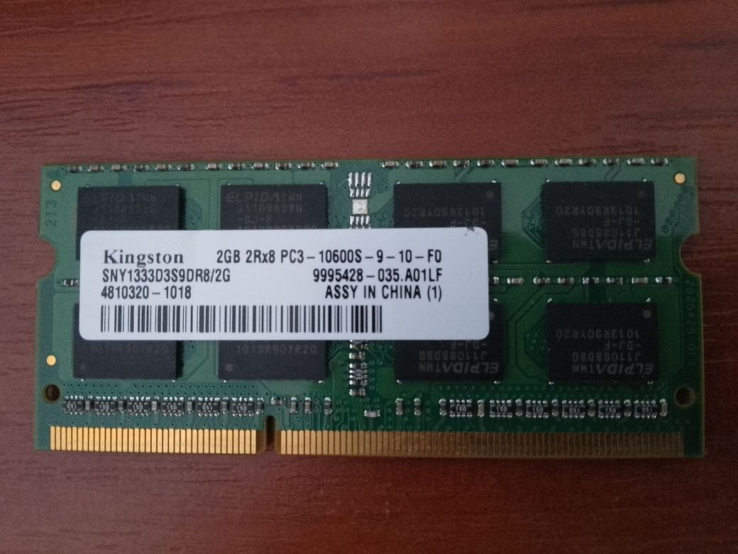2 GB ram Kingston - so dimm DDR3