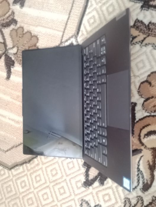 Топкейс за клавіатурою та тачпадом Lenovo s940.