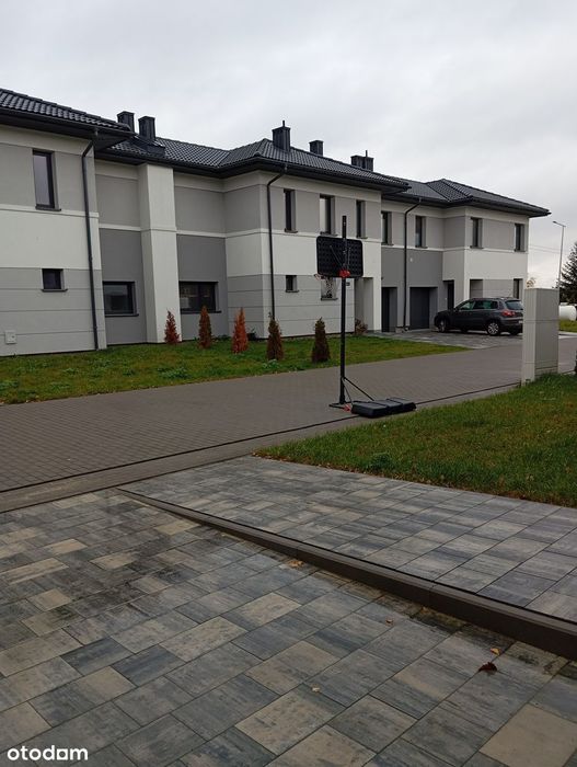 Dom w Dysie do wykończenia lub wykończony