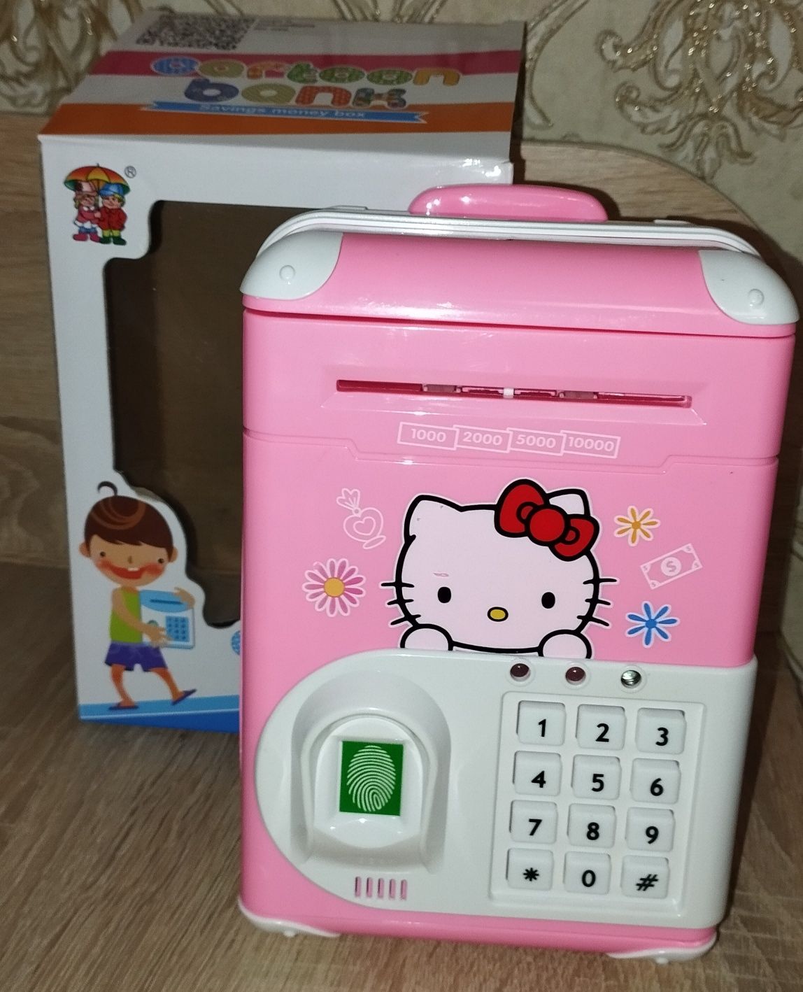 Электронная детская копилка сейф с отпечатком пальца Hello Kitty