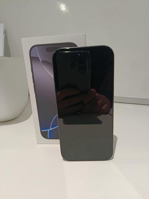 iPhone 16 Pro 128GB Preto