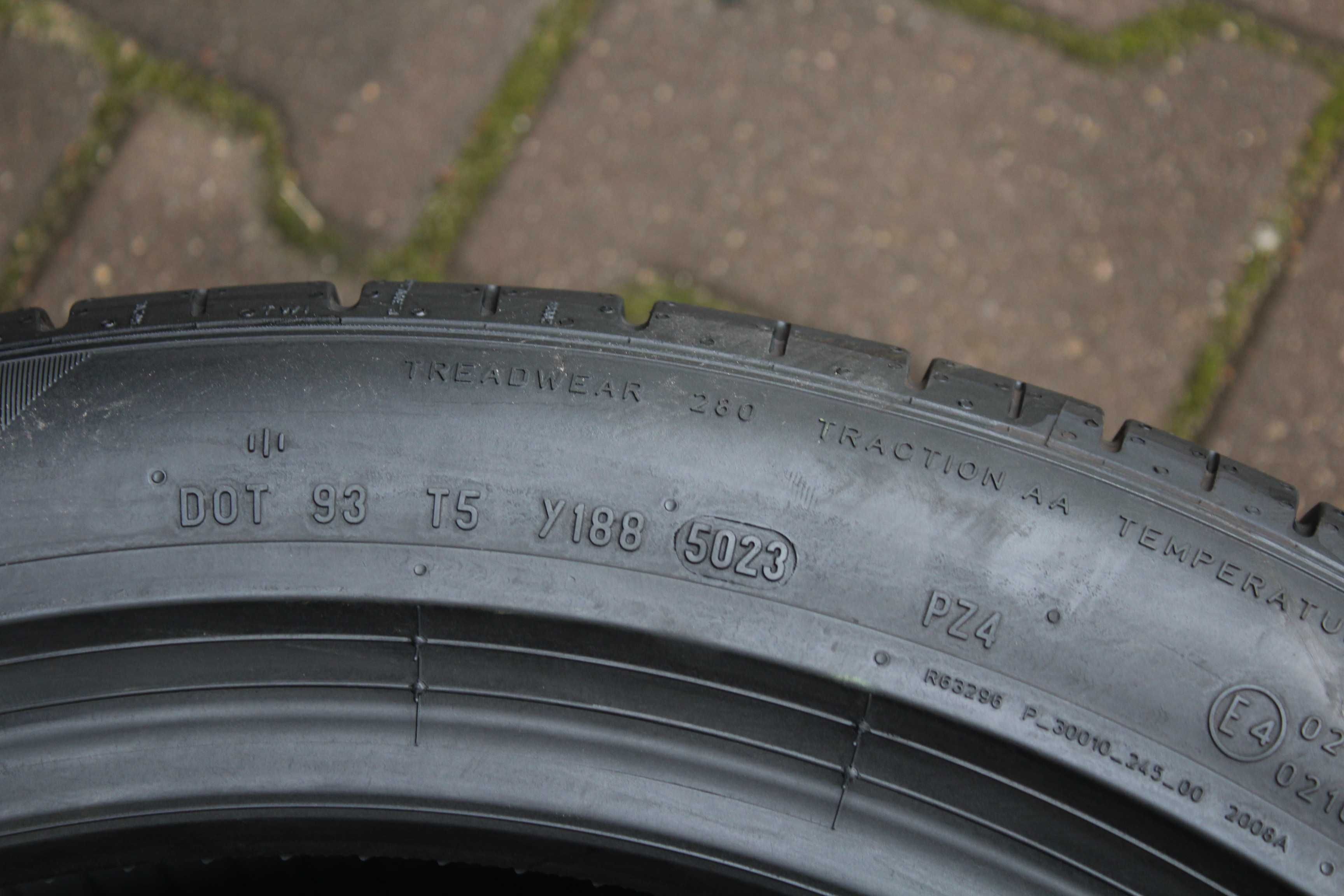 275 40 R20 Pirelli P ZERO TM