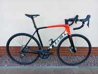 Szosowy * TREK EMONDA SL6 Disc * carbon * Ultegra * 2022 * stan bdb