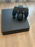 PlayStation 4. Slim