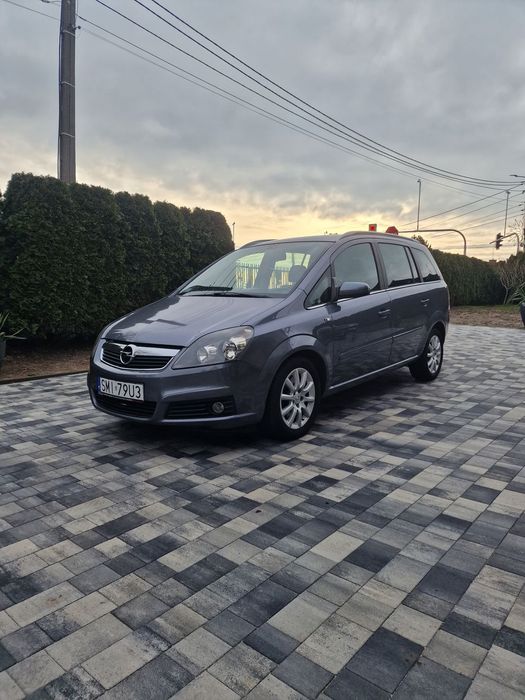 Opel Zafira Opel Zafira B 1.9 cdti Cosmo 7 osobowy