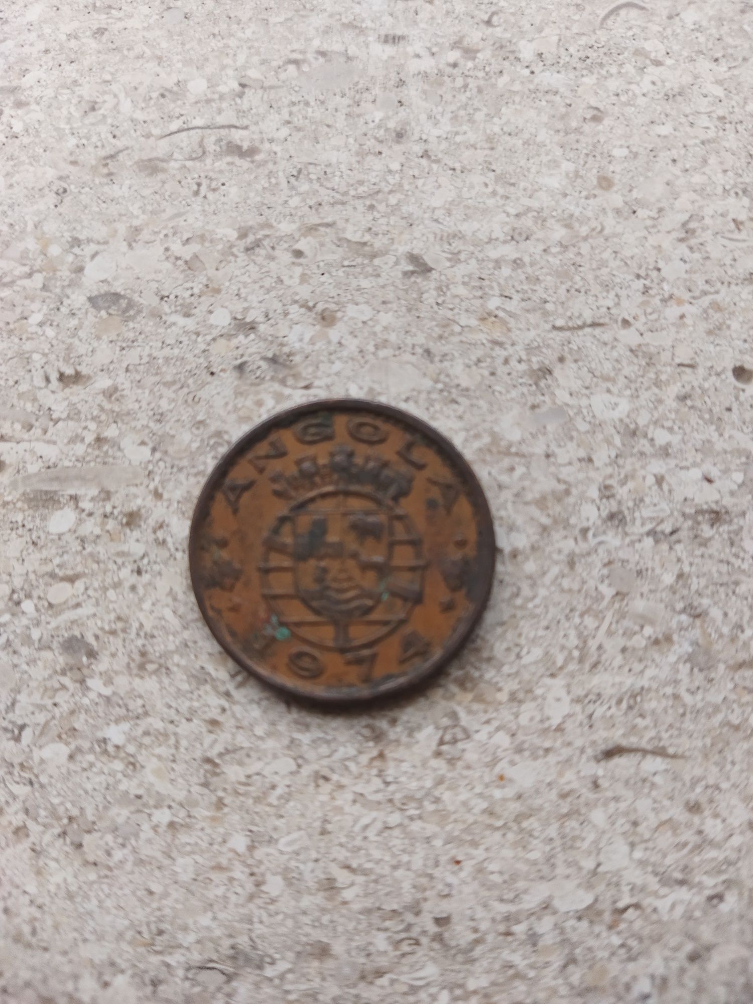 Moeda 1 escudo Angola 1974