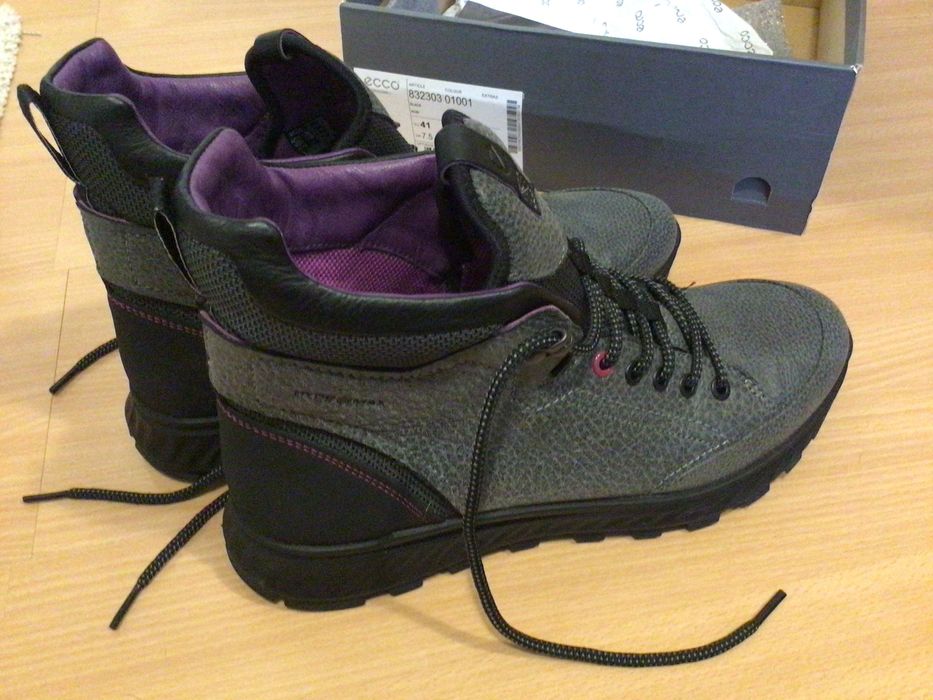 Buty damskie marki ECCO Exostrike rozmiar 41