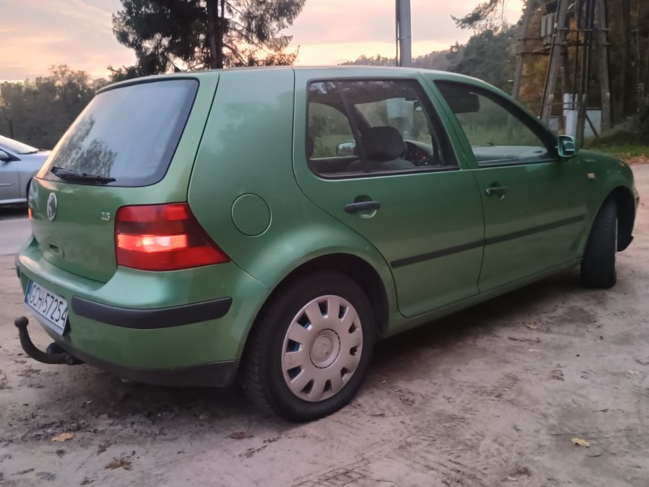 OC na rok VW Golf 4 1.6benz/Gaz 364t.km. Hak Klima