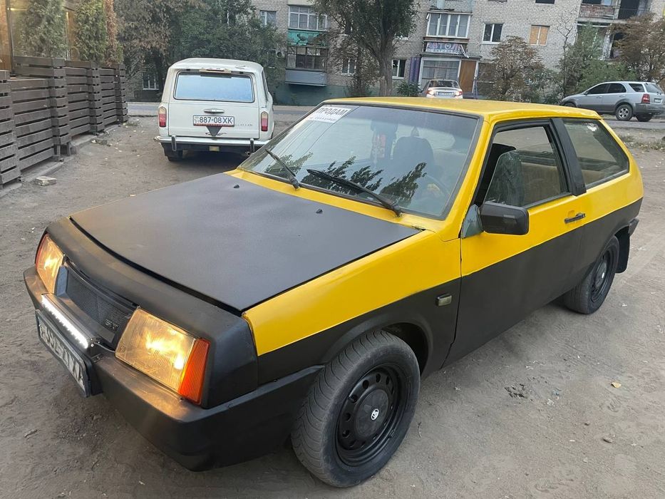 Спочно! Продам ВАЗ 2108 на боевом ходу