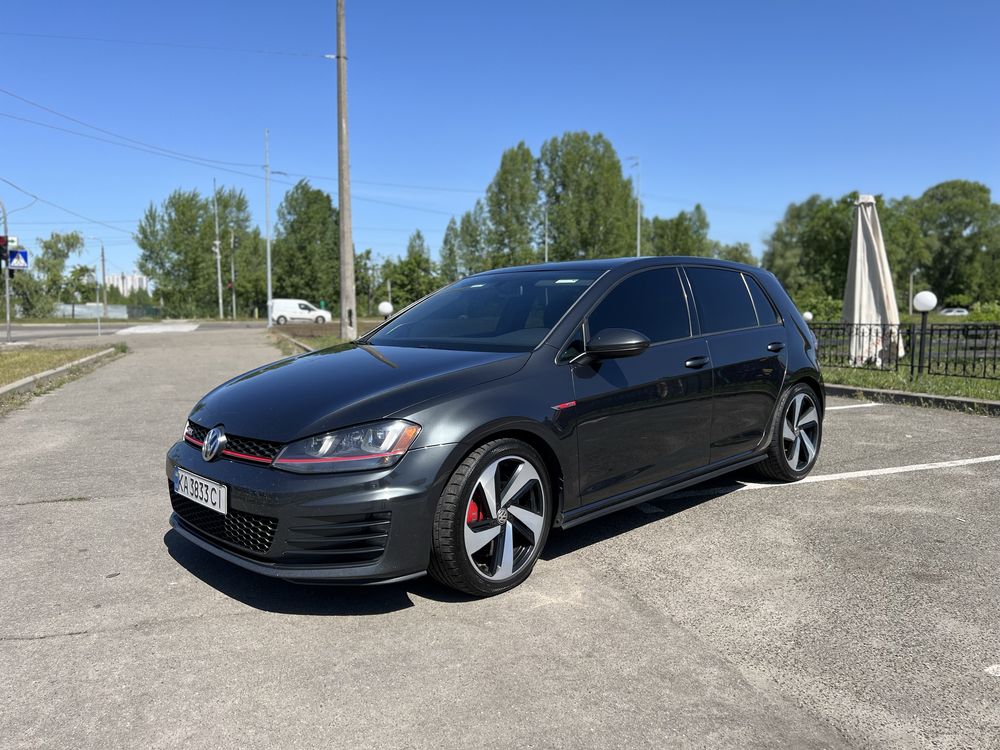 Volkswagen Golf 7GTI Performance Autobahn Edition