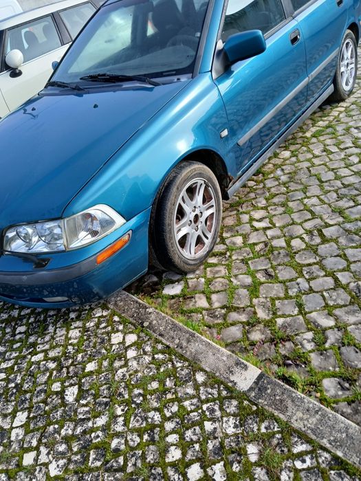 Volvo v40 em bom estado sem documentos motor inpecavel pode espriment