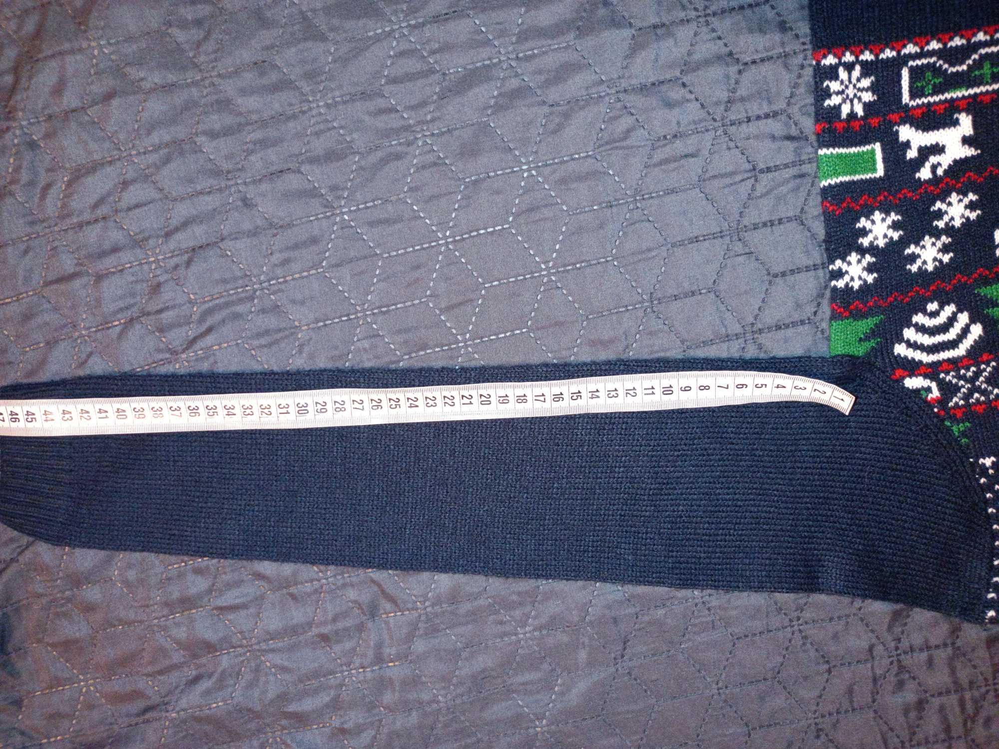 Świąteczny sweter granatowy świecący 134/140