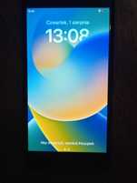 Sprzedam iPhone 8.
