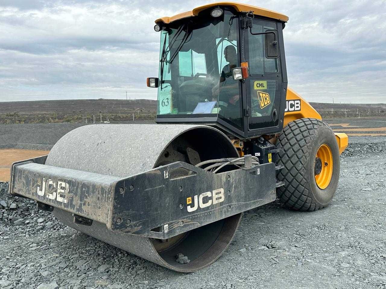 Послуги грунтового катку JCB 116D та CAT CS74B
