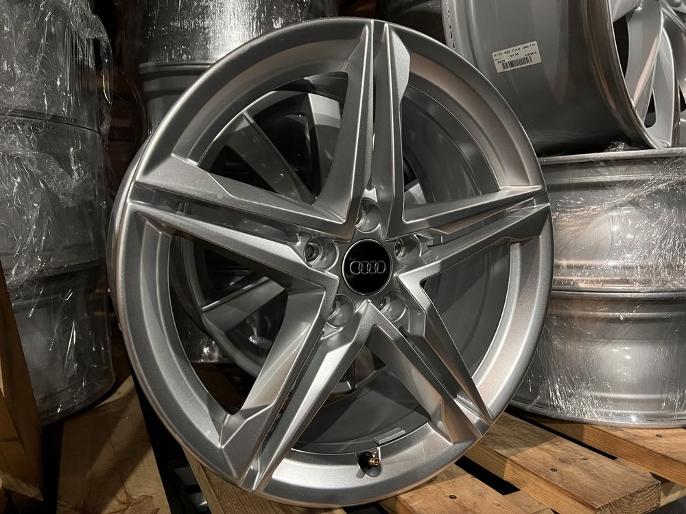 Диски R18 5x112 Audi A4 A6 Q5 8W0601025EC