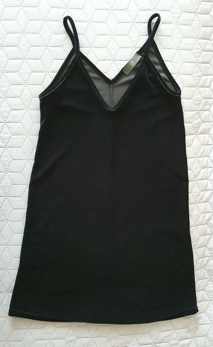 Mała czarna, fikuśna,  aksamit, S-M