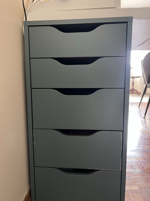 Secretaria com gaveteiros ikea
