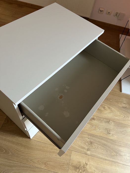 Komoda IKEA malm