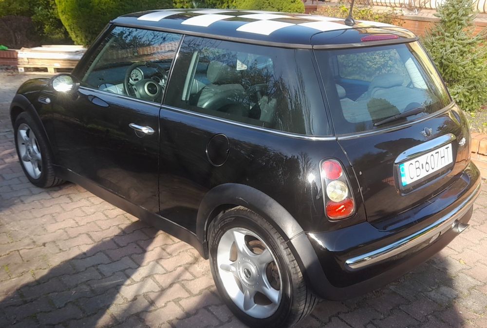Mini one r50 1.6 90km 2003rok