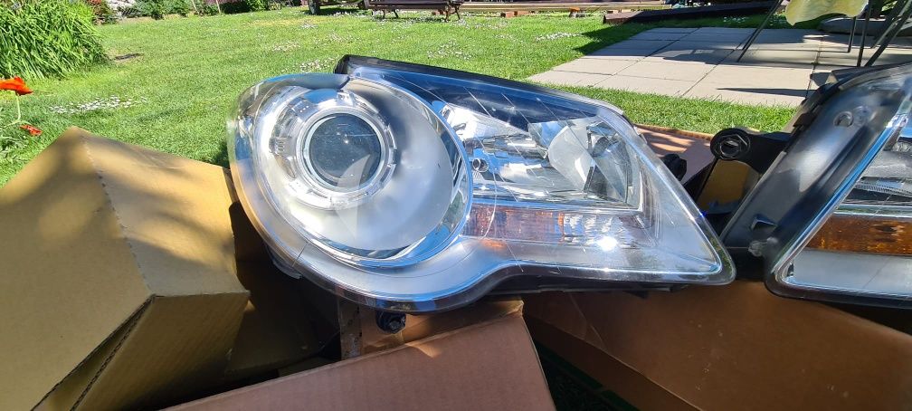 DEPO reflektory lampy przód VW TOURAN 06-10