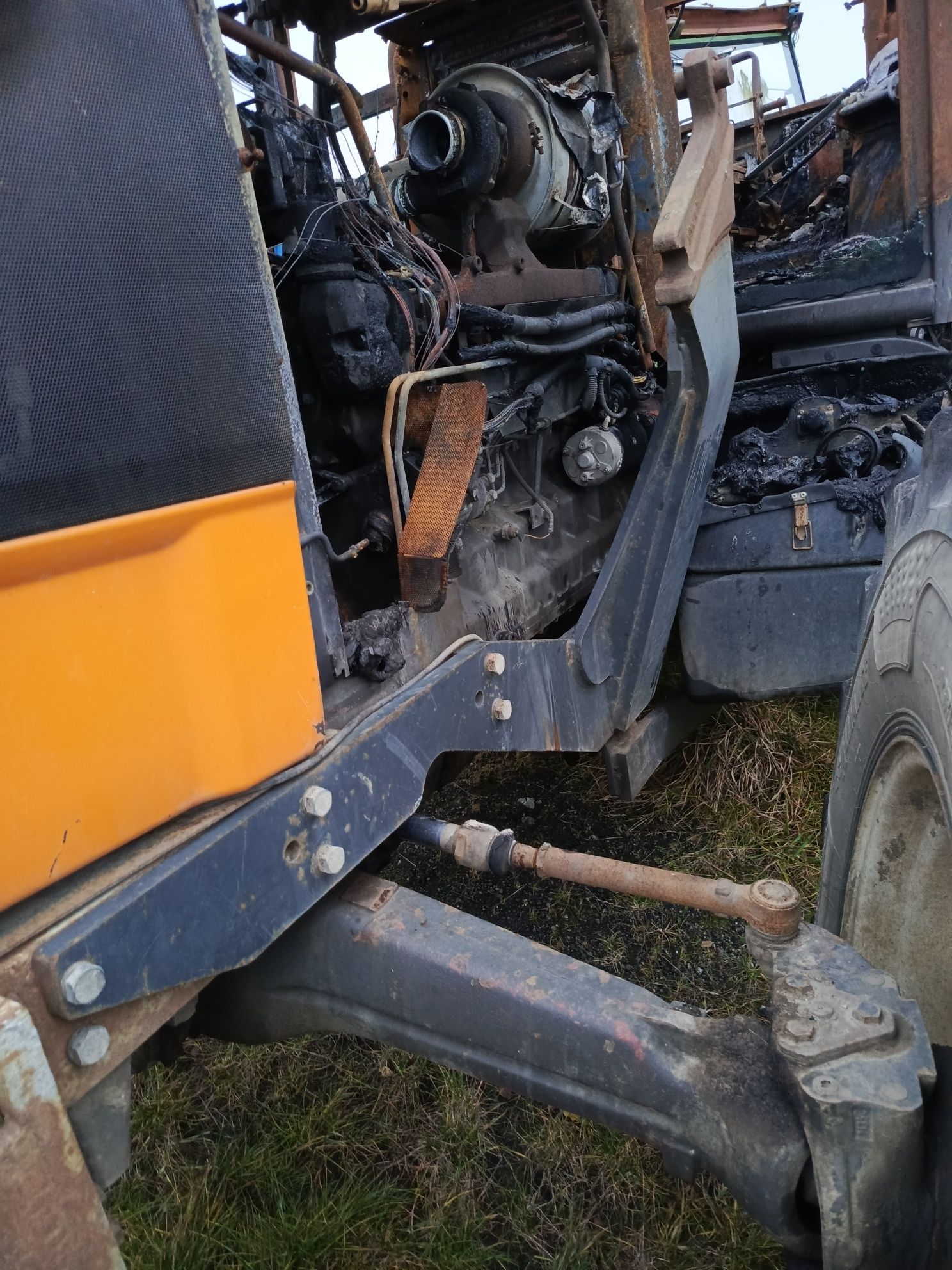 Ładowacz / Tur do ciągnika Renault Ares 630/ 640 / 620