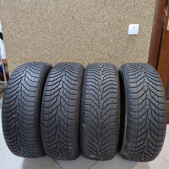R17 215/60 Зима Автошини Шини Резина