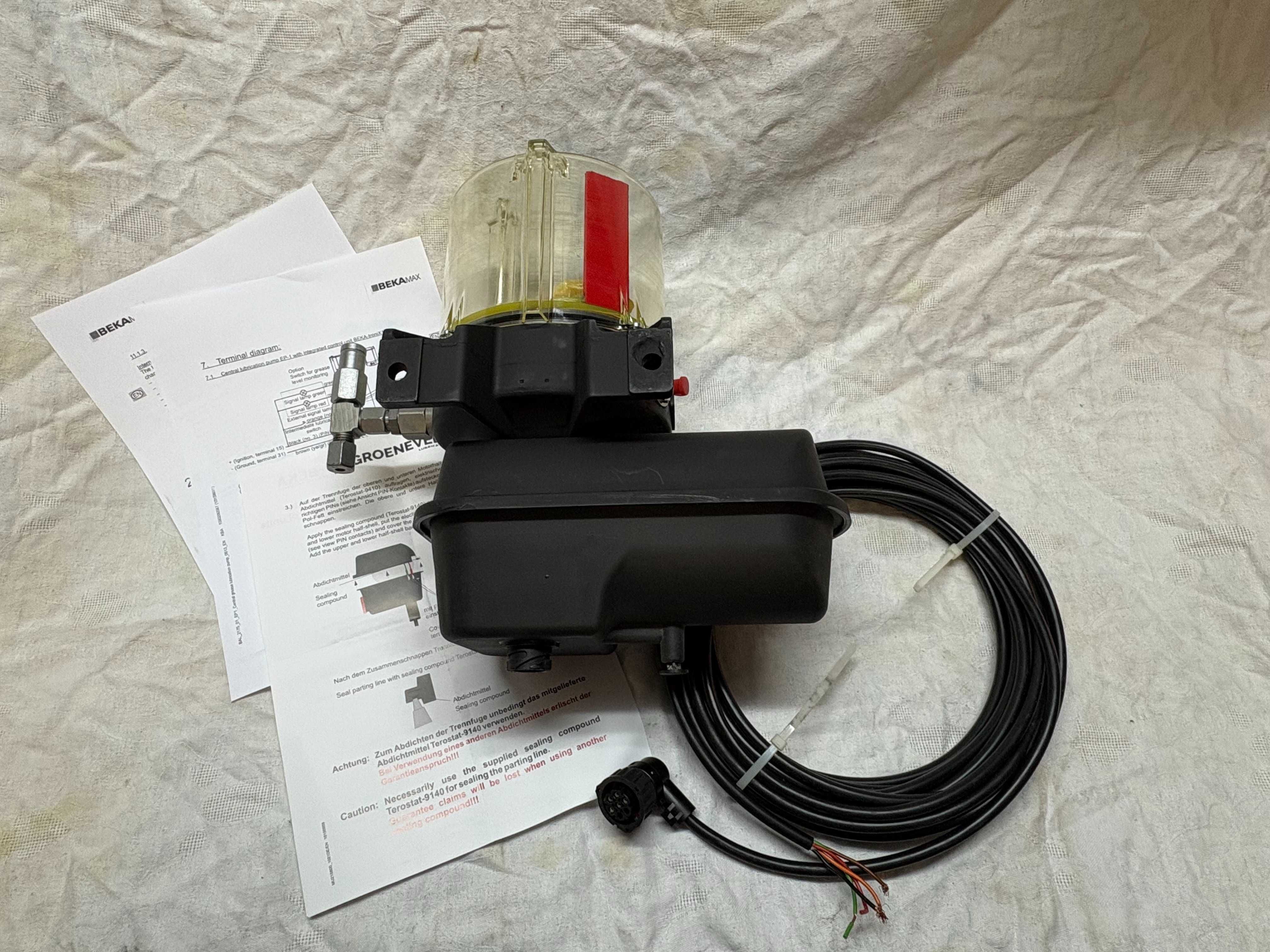 Pompa smaru BekaMax Ep-1, 24VDC, ster czasowe ,2 kg, po odnowieniu