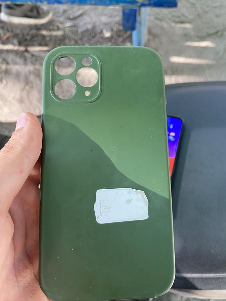 iphone 11 pro.