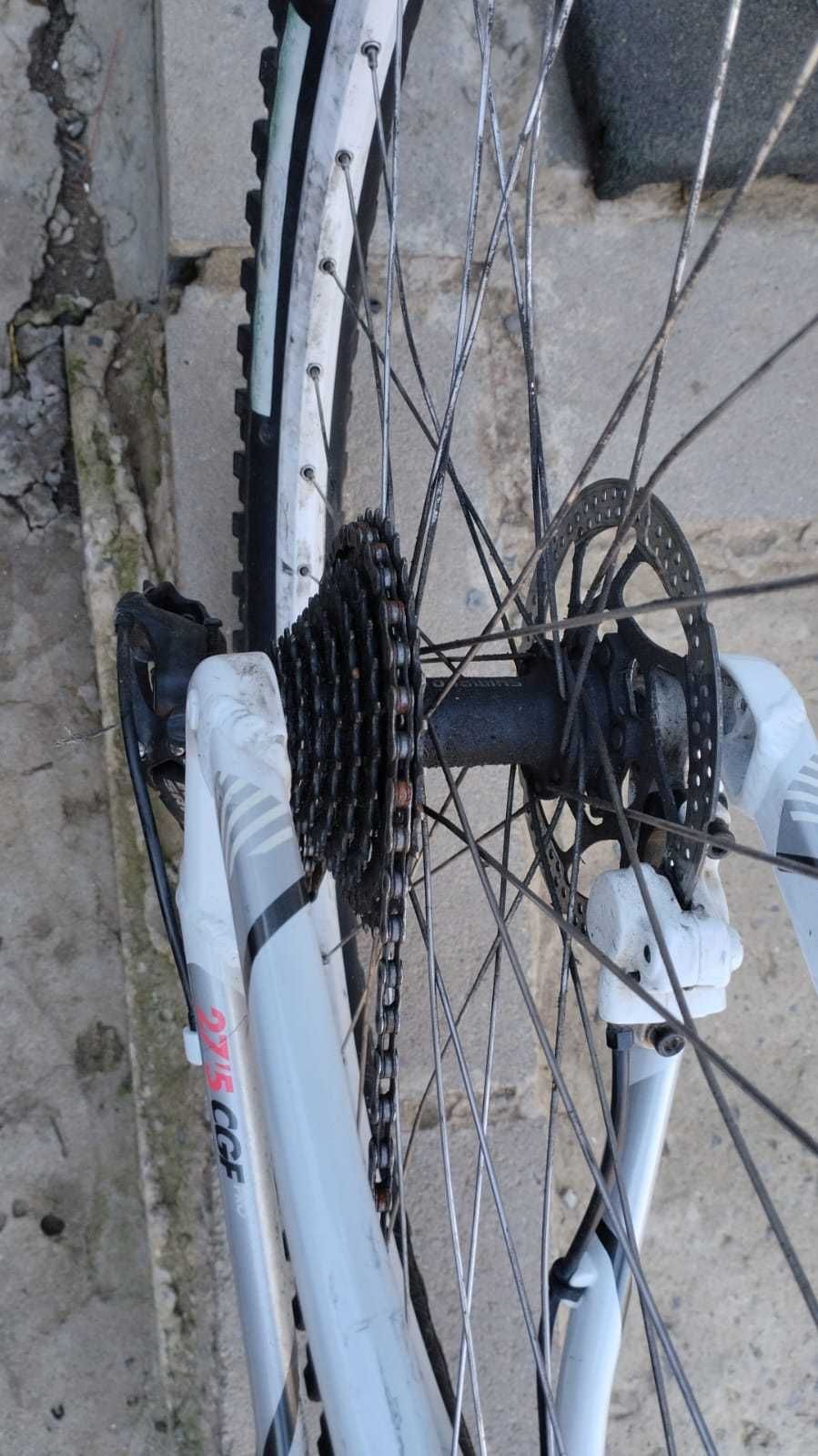 Bicicleta Btwin Jante 27.5