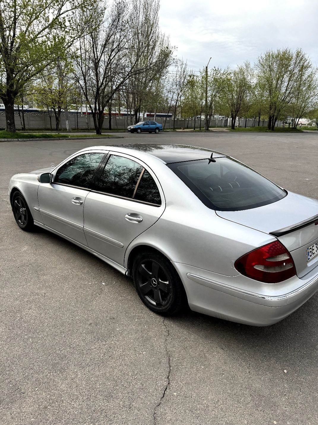 Mercedes-Benz w211 2.7disel