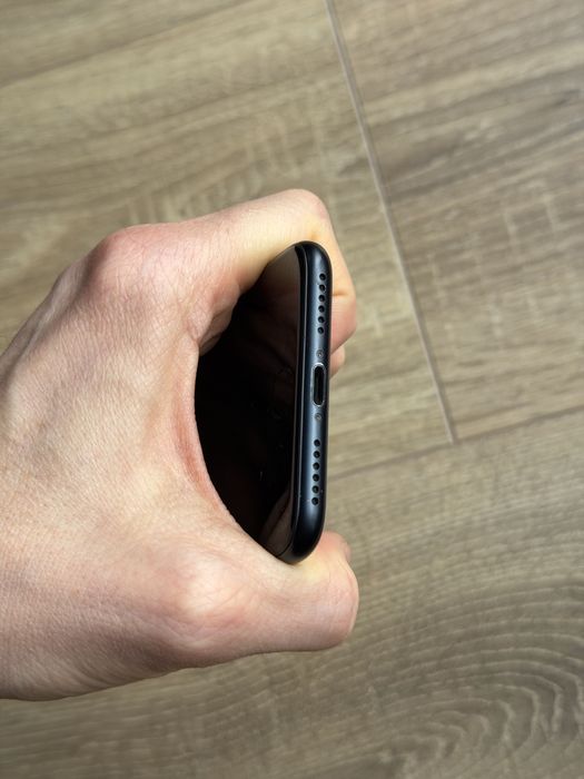 АКБ 100% Apple iPhone SE 3 64 2022 Midnight Neverlock