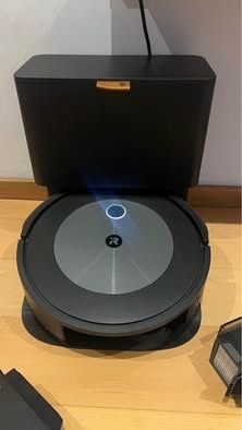 Irobot j5+ como novo