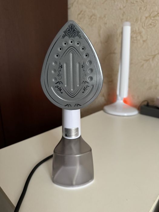 Відпарювач- праска 2в1!