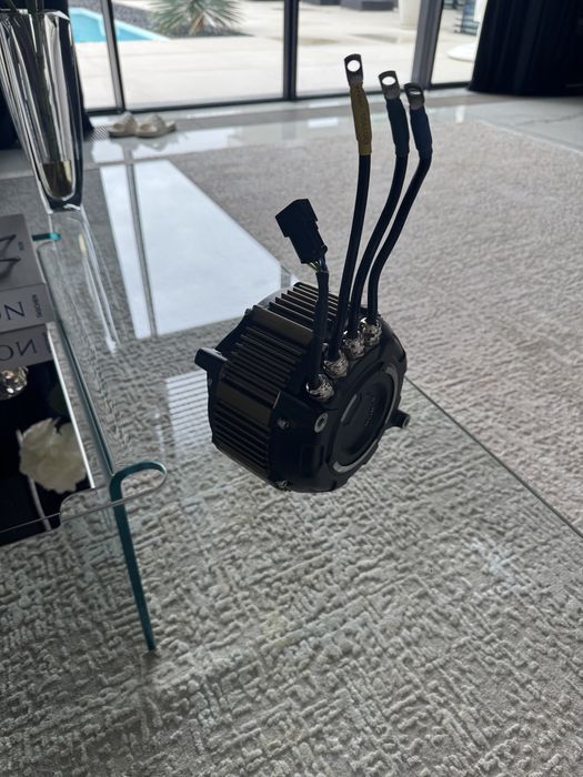 Silnik do surrona light bee x/s