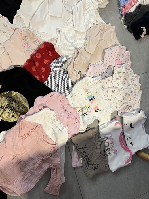 Duża paczka ciuszków niemowlęcych