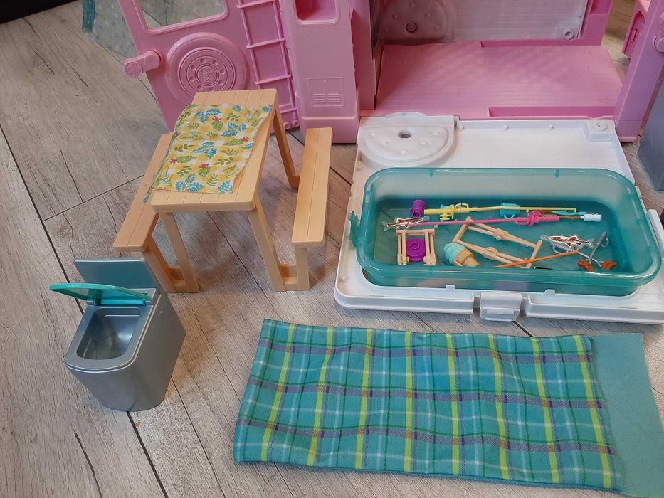 Używany Camper Barbie + lalka