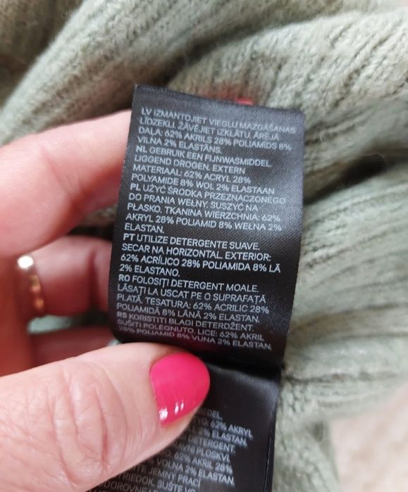 Zielony sweter z długim rękawem. H&M. Rozmiar M/oversize