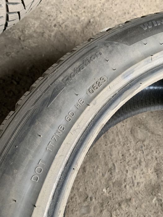 Hankook winter icept evo 3 255 45 r20 23рік
