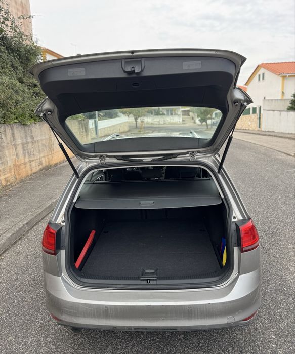 VW GOLF ano 2014 diesel 1.6 TDI muito estimada