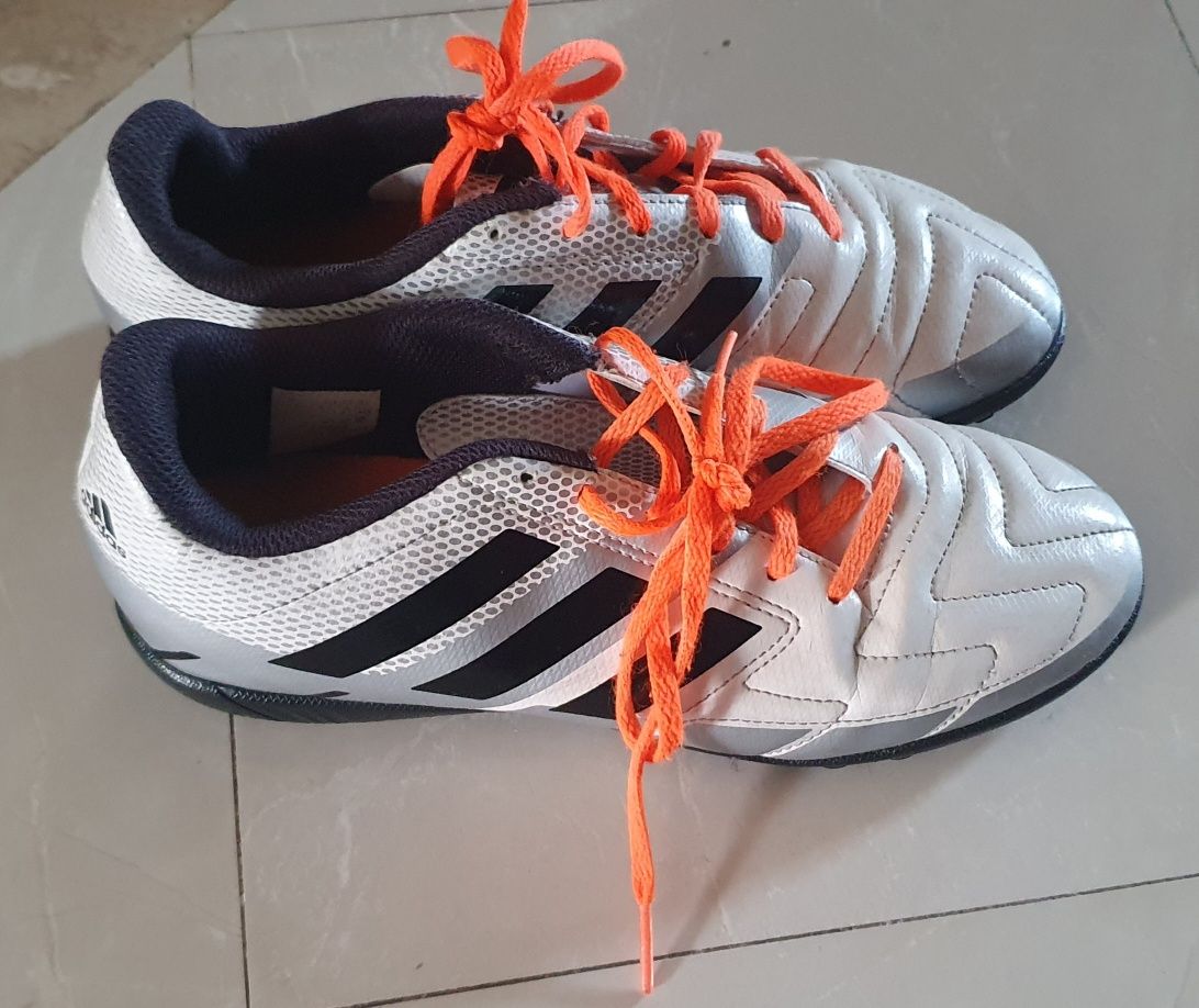 Chuteiras de futebol Adidas 38 1/2